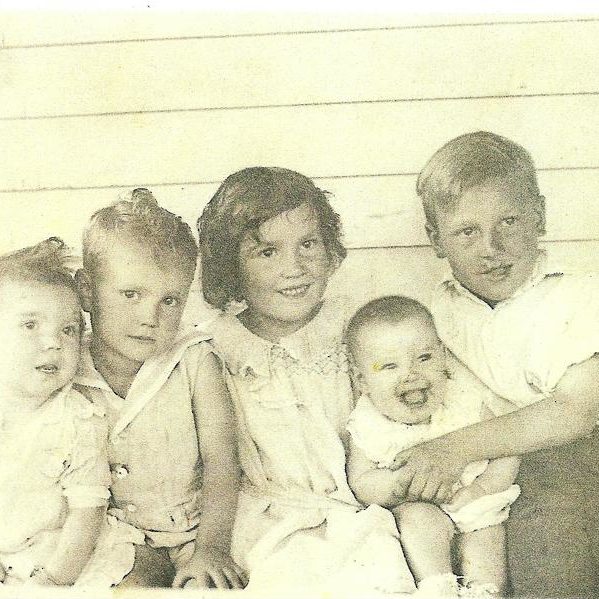 Bernice, Arthur, Agnes, Elva, and David around 1935-1936